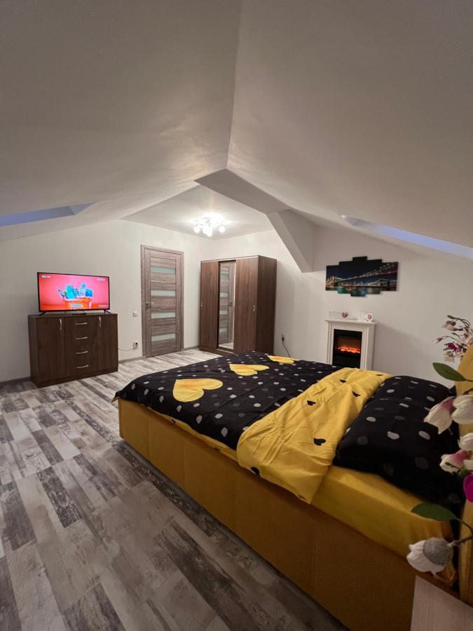 Zizi'S House Garii Apartman Brassó Kültér fotó